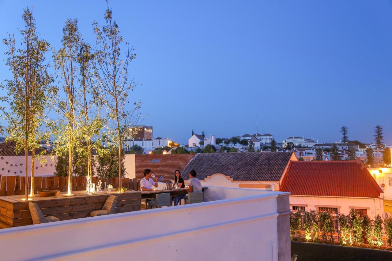 Affittacamere Colégio Charm House Tavira Esterno foto