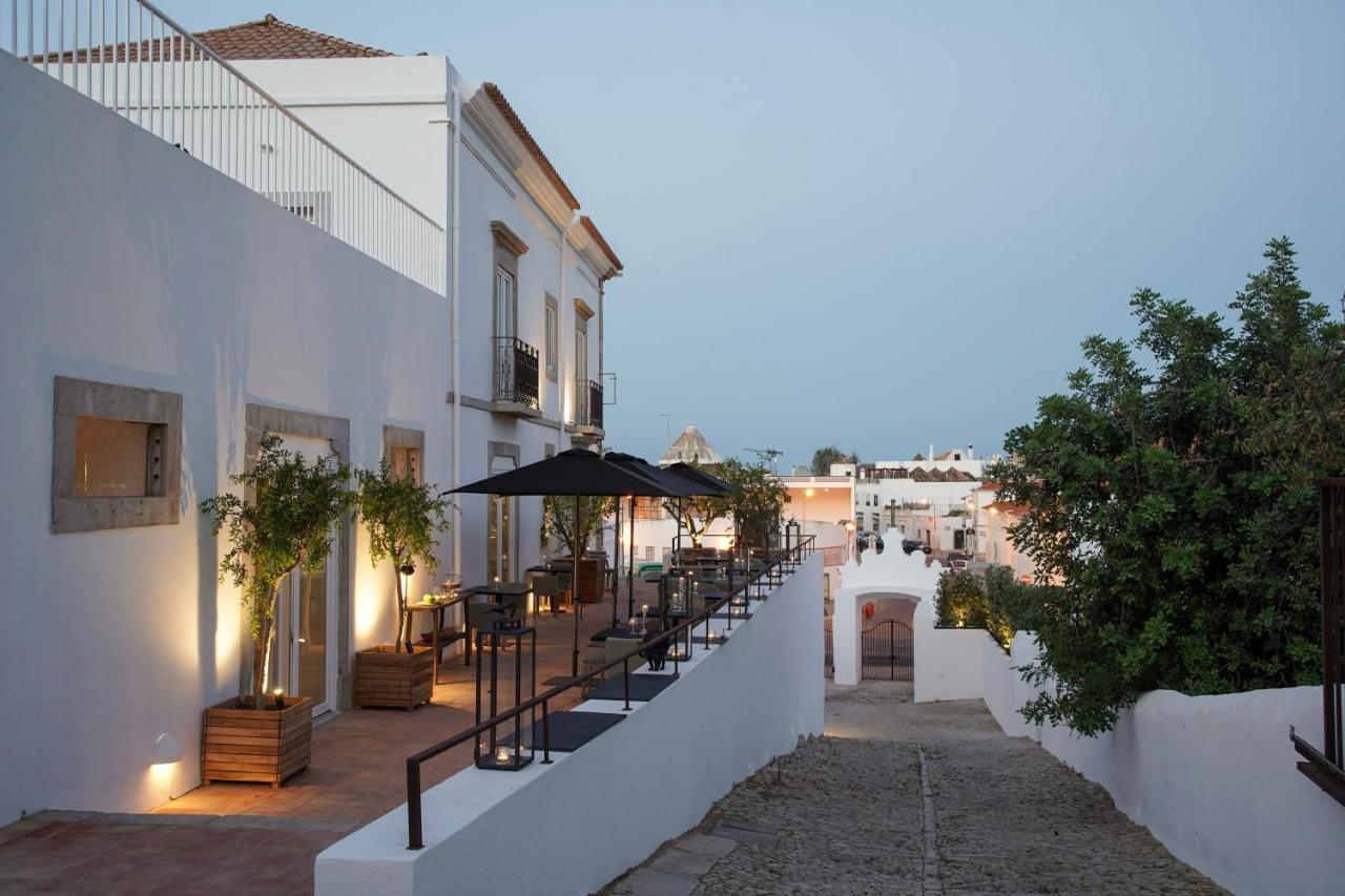 Affittacamere Colégio Charm House Tavira Esterno foto